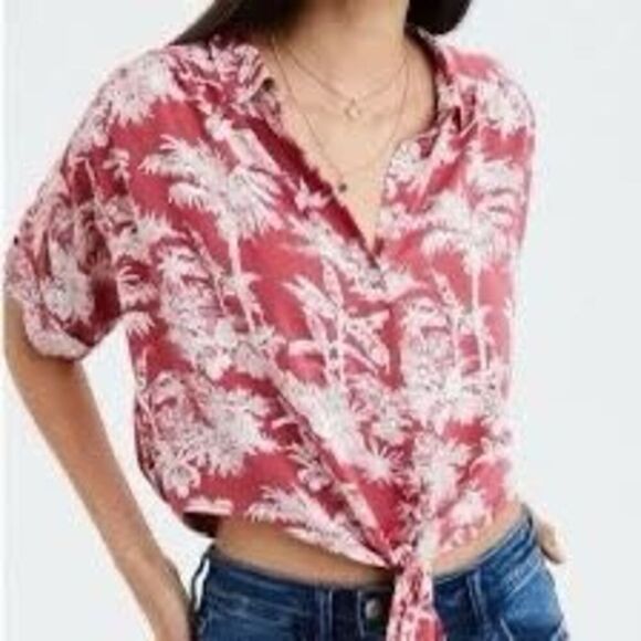 American Eagle Toile Hawaiian Crop Top Sz M Button Down Red Taupe - Picture 1 of 7